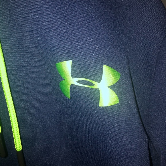 Under Armour Navy Hoodie size Small - Picture 2 of 3